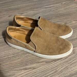 Ugg Suede Slip-On Sneakers - Tan